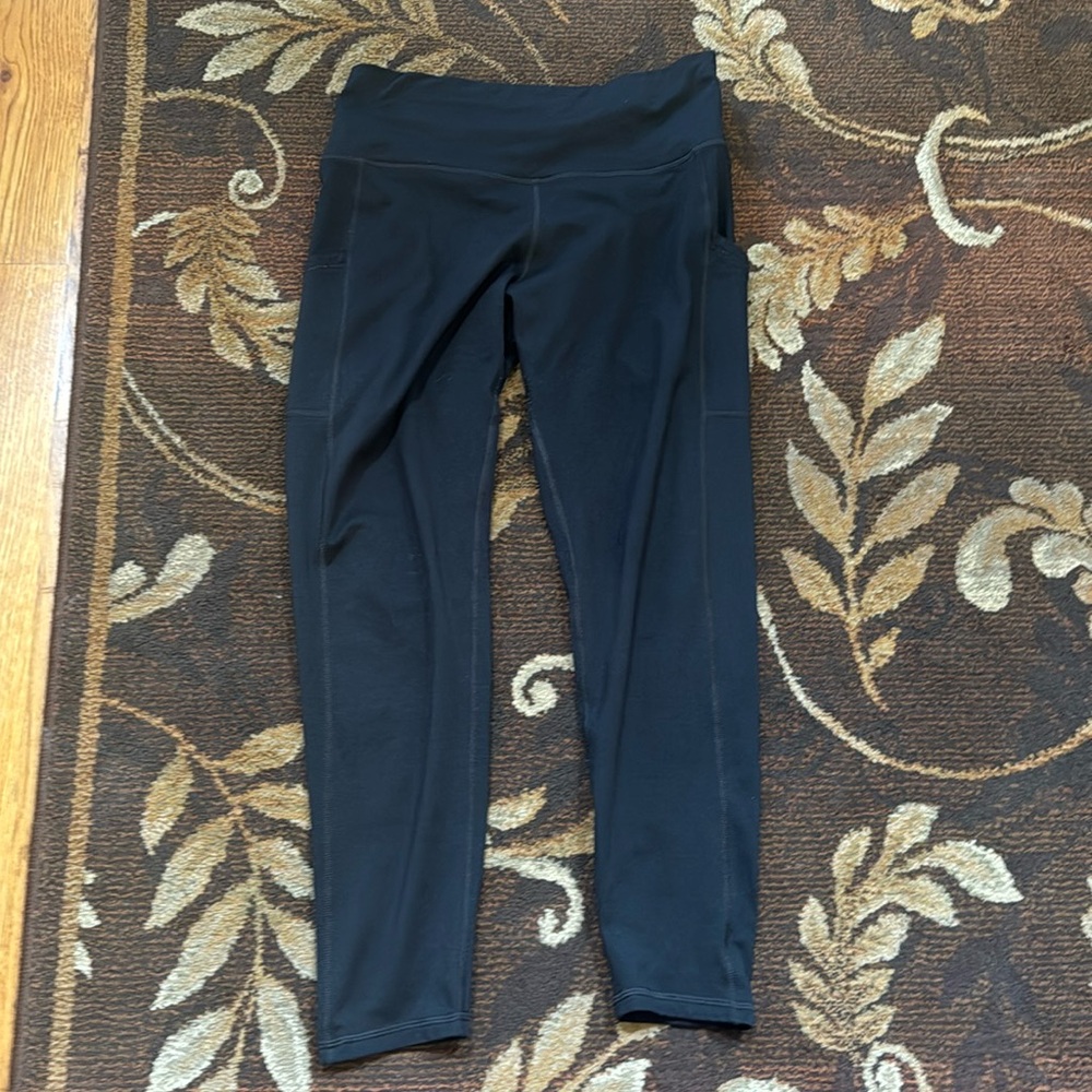 Black Aerie Leggings with pockets